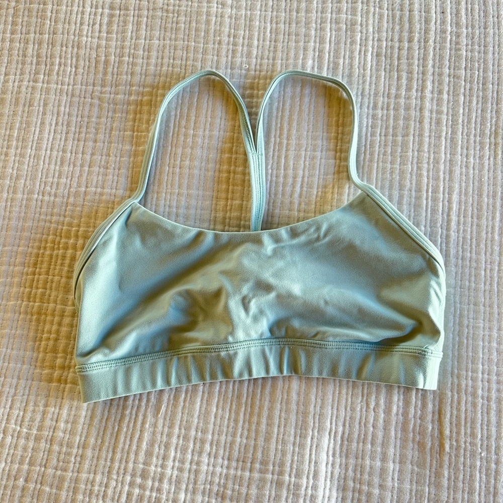 Lululemon Flow Y Bra